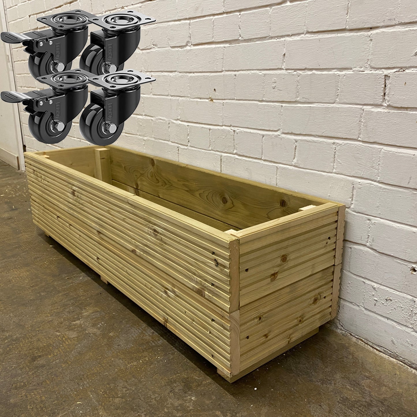 4ft (120 cm) Wooden Decking Planter – 120 × 35 × 33 cm