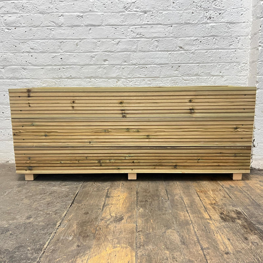 4 ft triple – board Wooden Decking Planter – 120 × 35 × 48 cm