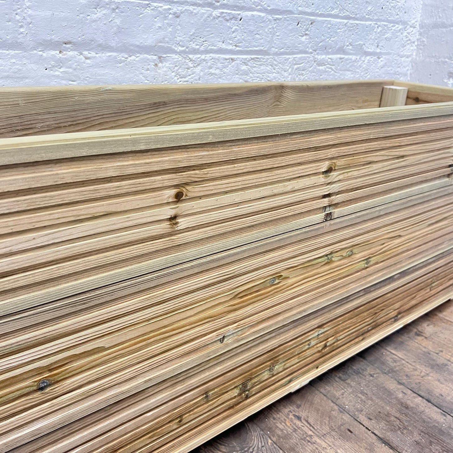 4ft Long 3 Board High Wooden Decking Planter –  120 × 35 × 48 cm