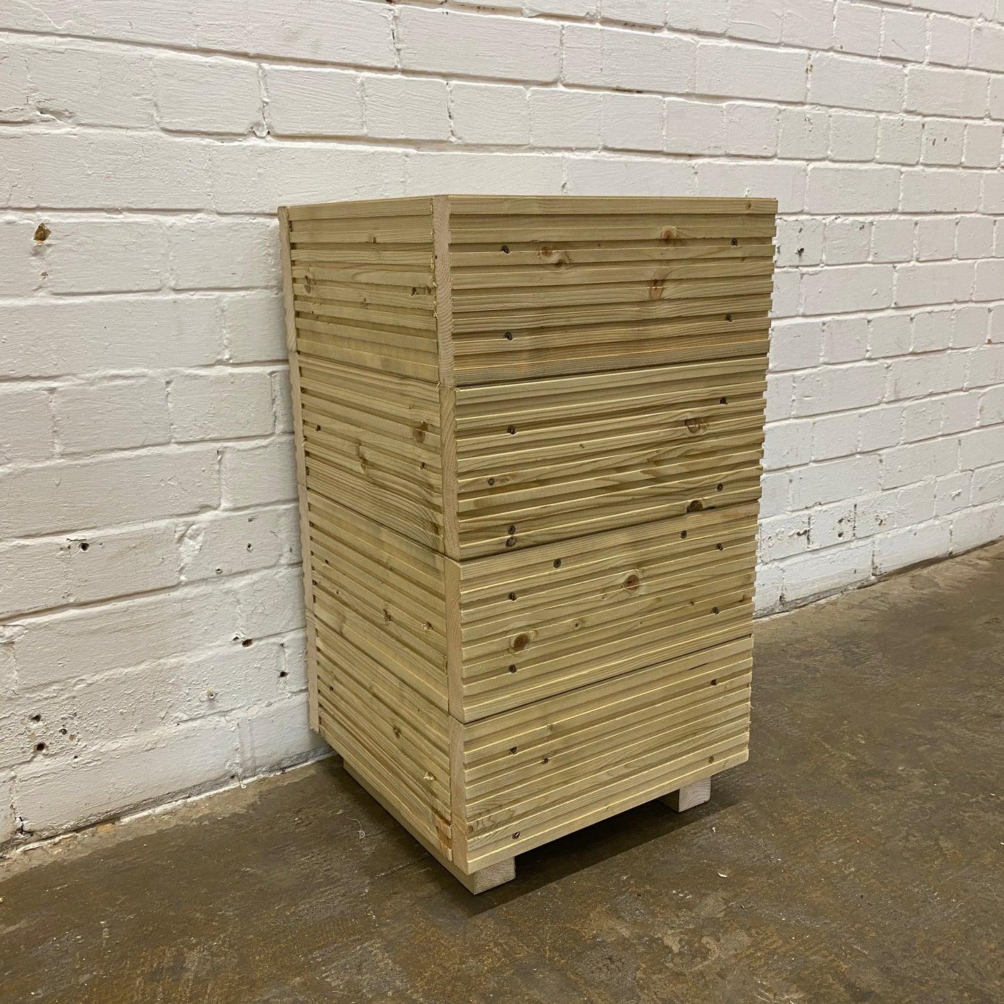 Small Tall Wooden Decking Planter – 35 × 35 × 63 cm