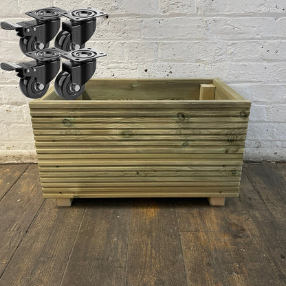 Medium Wooden Decking Planter – 57 × 35 × 33 cm
