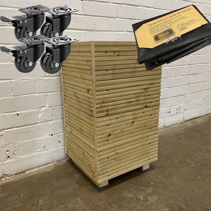 Small Tall Wooden Decking Planter – 35 × 35 × 63 cm