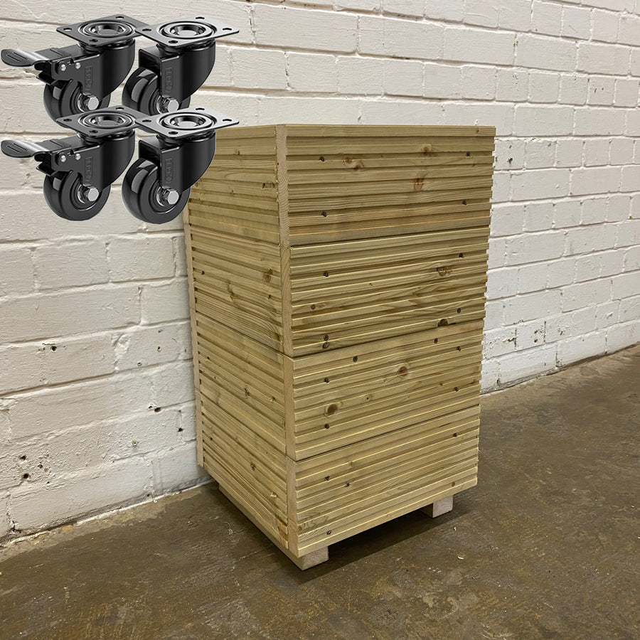Small Tall Wooden Decking Planter – 35 × 35 × 63 cm