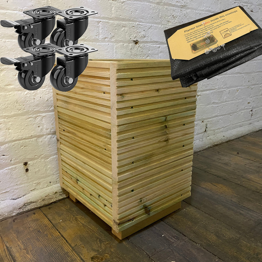 Small Square Wooden Decking Planter 35 × 35 × 47 cm