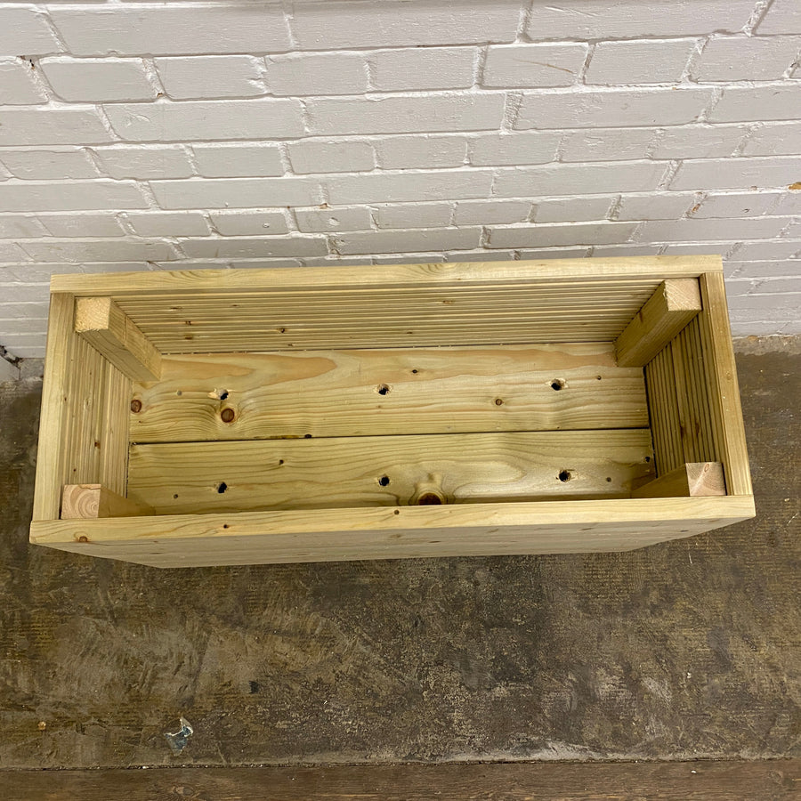 Tall Smooth Wooden Decking Patio Planter – 88 × 35 × 63 cm